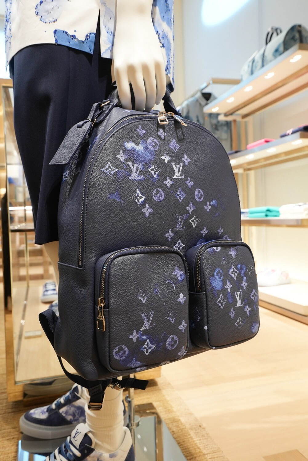 Louis Vuitton Ginza Namiki-dori