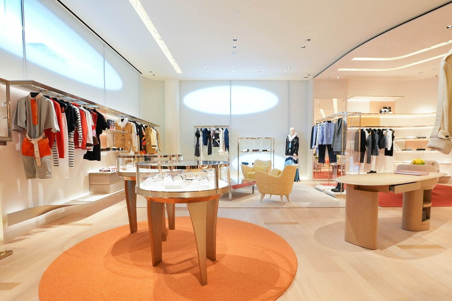 Inside the new Louis Vuitton's Ginza Namiki-dori store