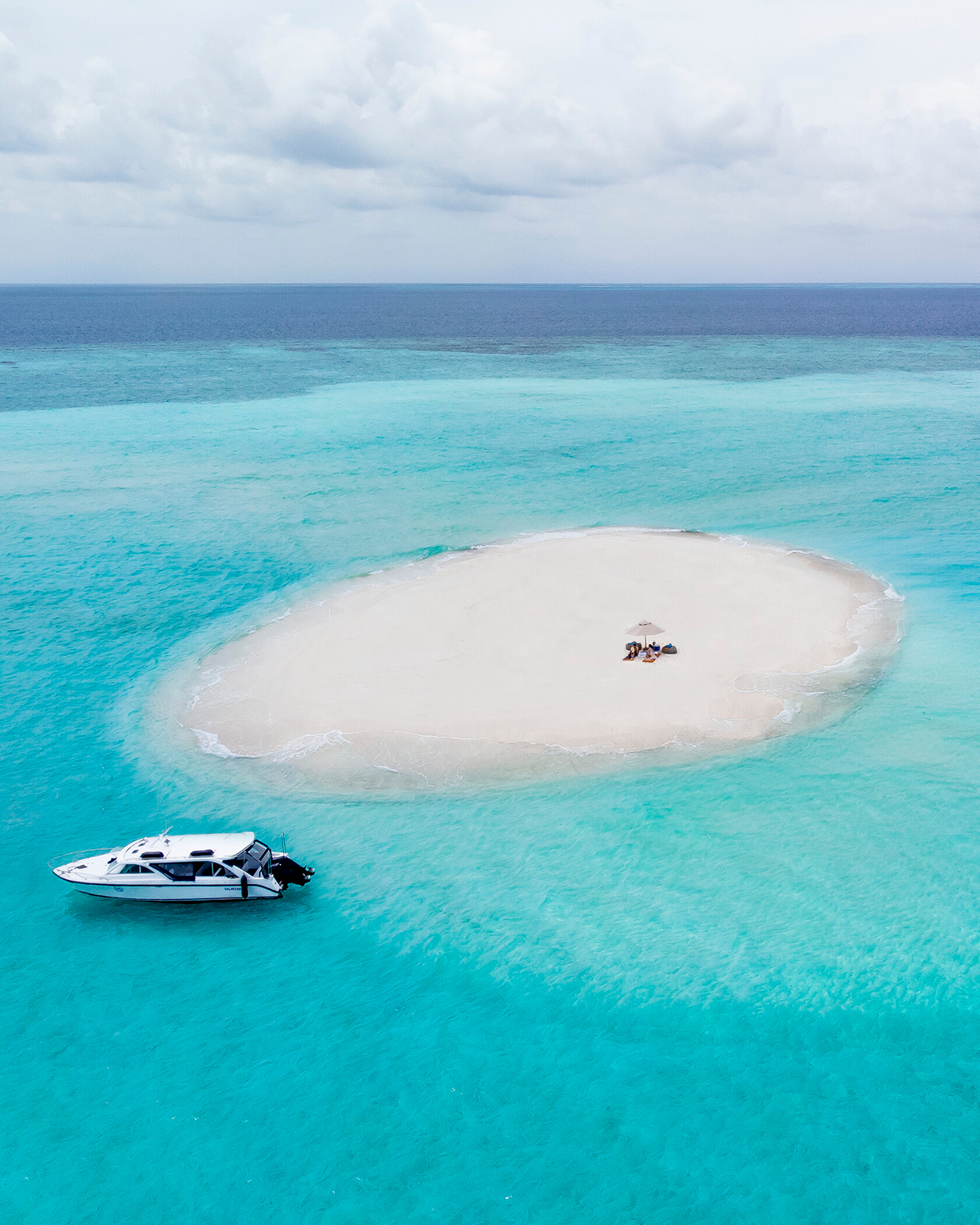 Sheraton Maldives Full Moon Resort Sandbank With Boat