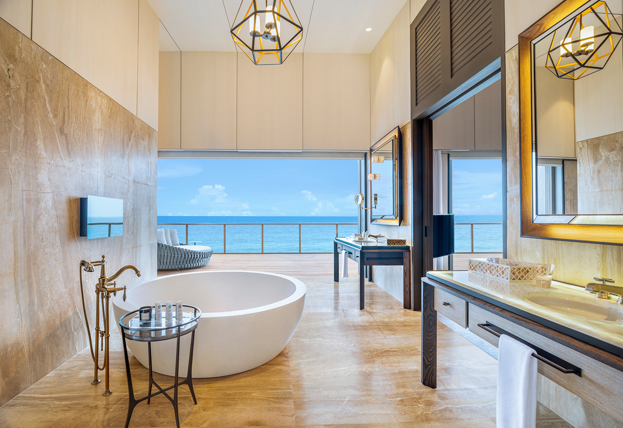 The St. Regis Maldives Vommuli Resort - John Jacob Astor Estate - Master Bathroom