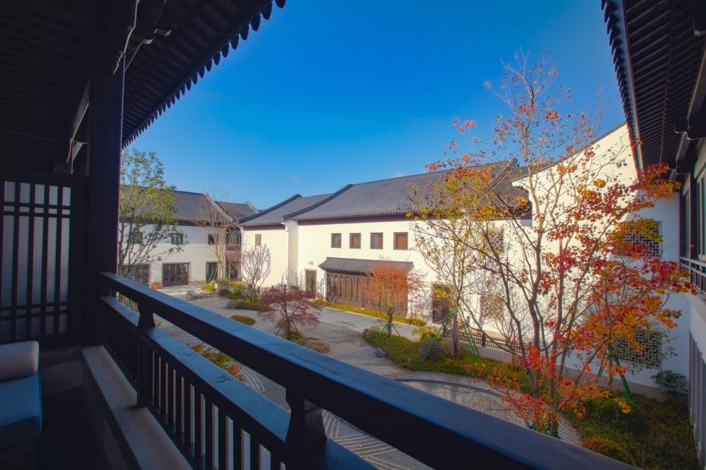 Courtyard view at Hoshino Resorts Kasuke Tiantai