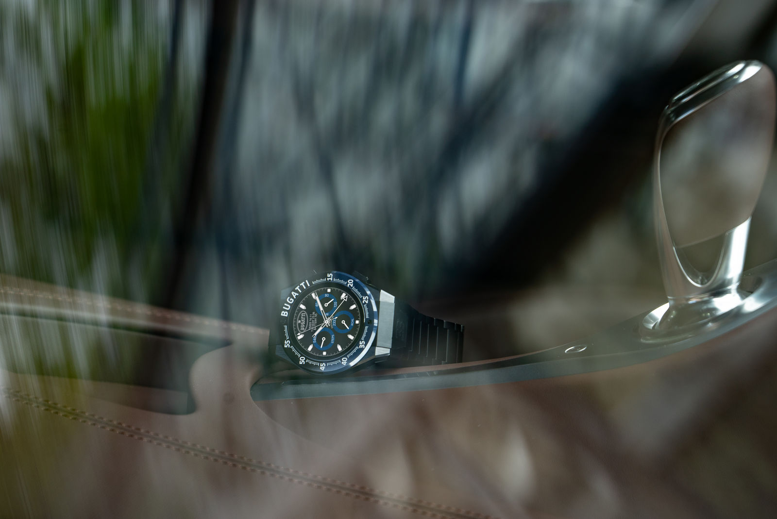 VIITA x Bugatti Smartwatch - Bugatti Ceramique Edition One Divo