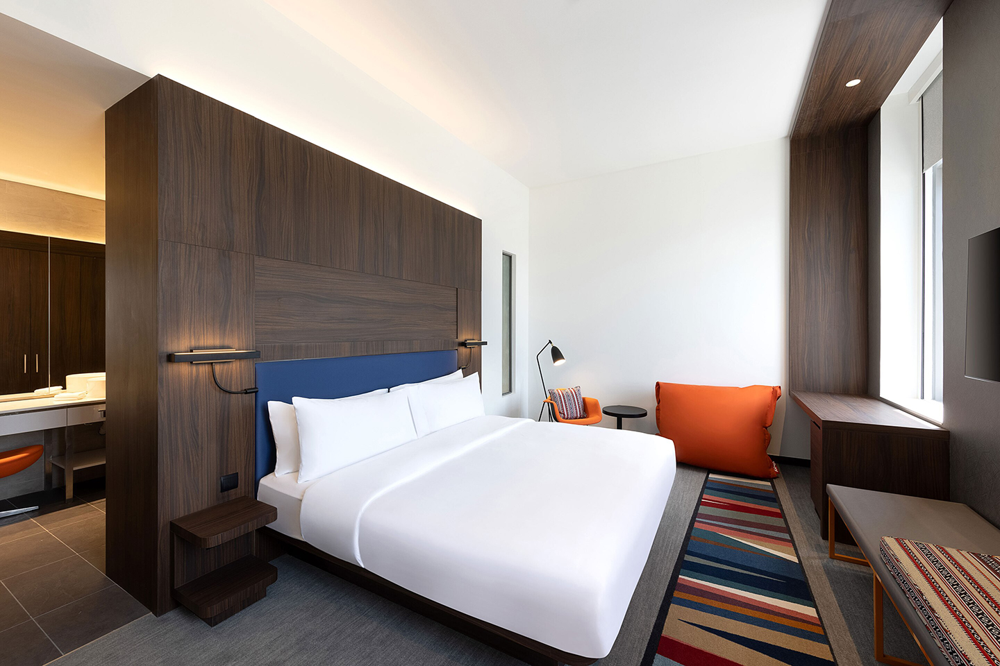Aloft Al Mina, Dubai Two Bedroom Suite