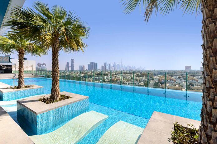 Aloft Al Mina Dubai Infinity Pool
