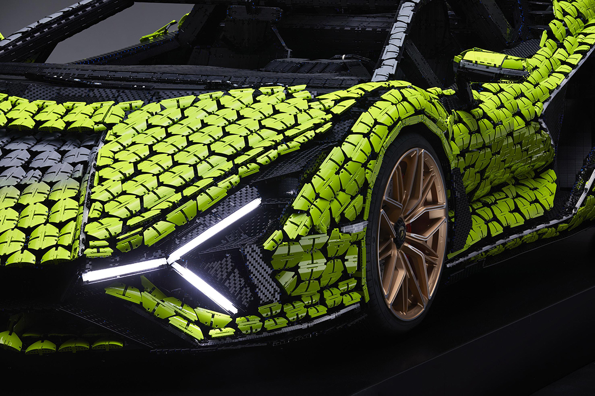 LEGO x Lamborghini Sián FKP 37