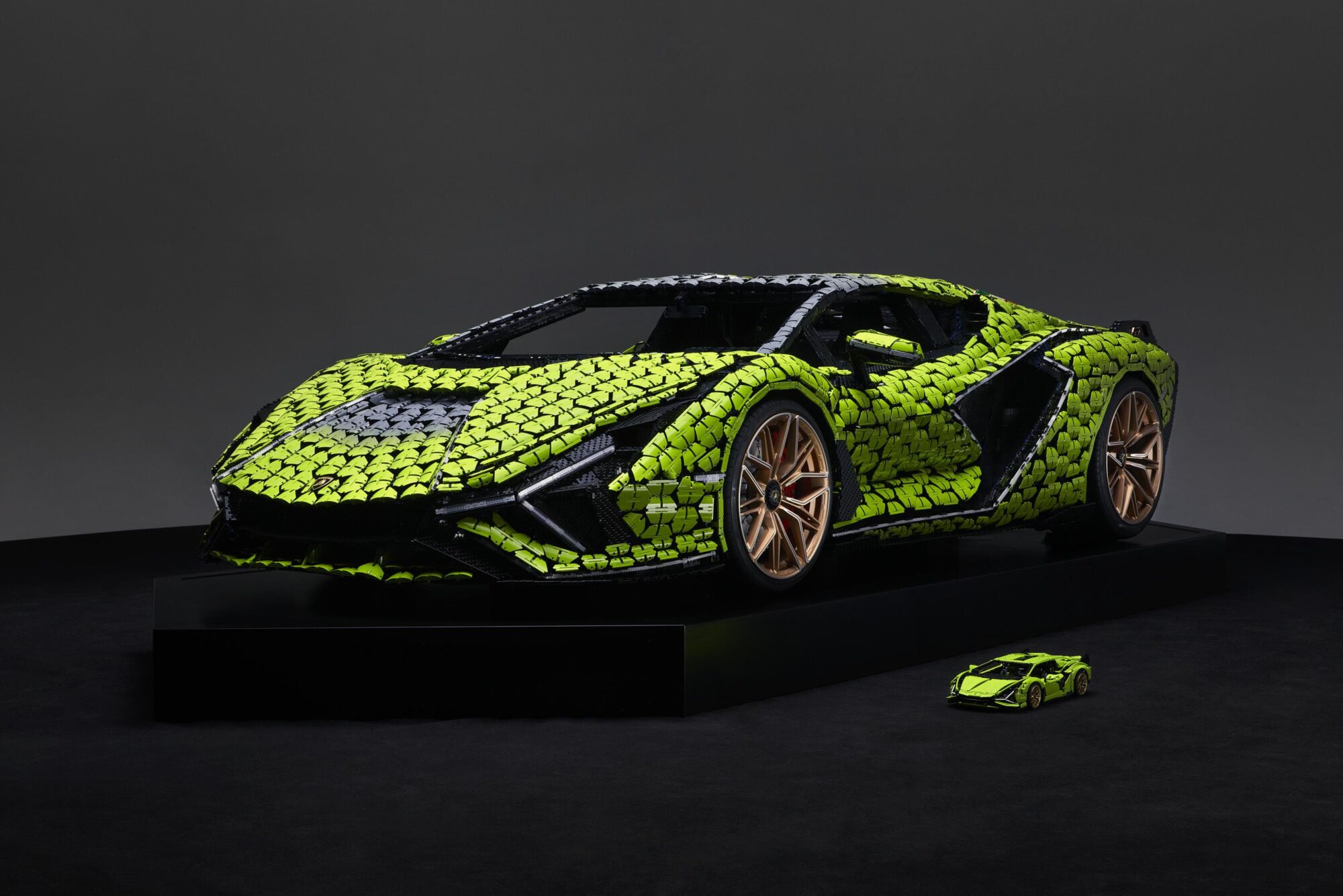 LEGO x Lamborghini Sián FKP 37 