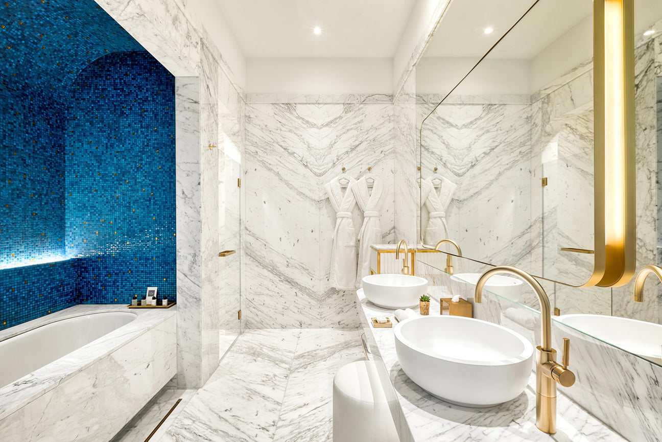 Matild Palace, a Luxury Collection Hotel, Budapest - One Bedroom Suite Bathroom