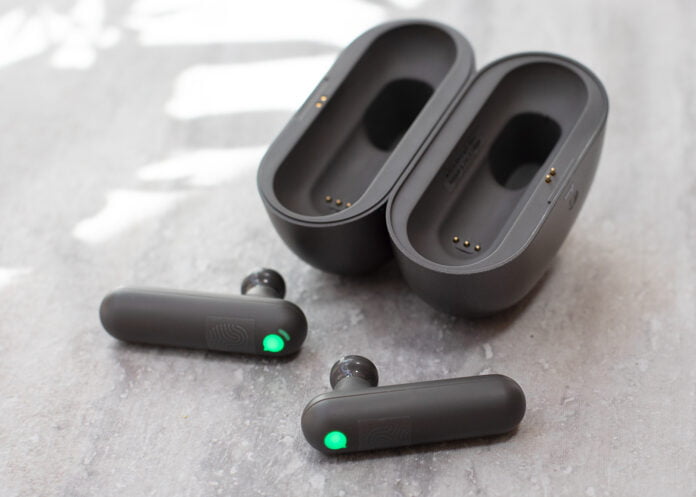 Timekettle WT2 Plus AI Translator (Julie Nguyen/SNAPTASTE®)