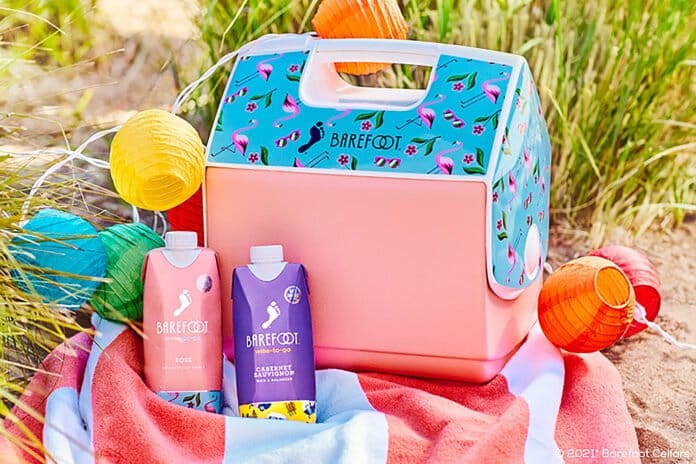 Barefoot Wine Playmate Pal coolers Barefoot Wine Playmate Pal coolers