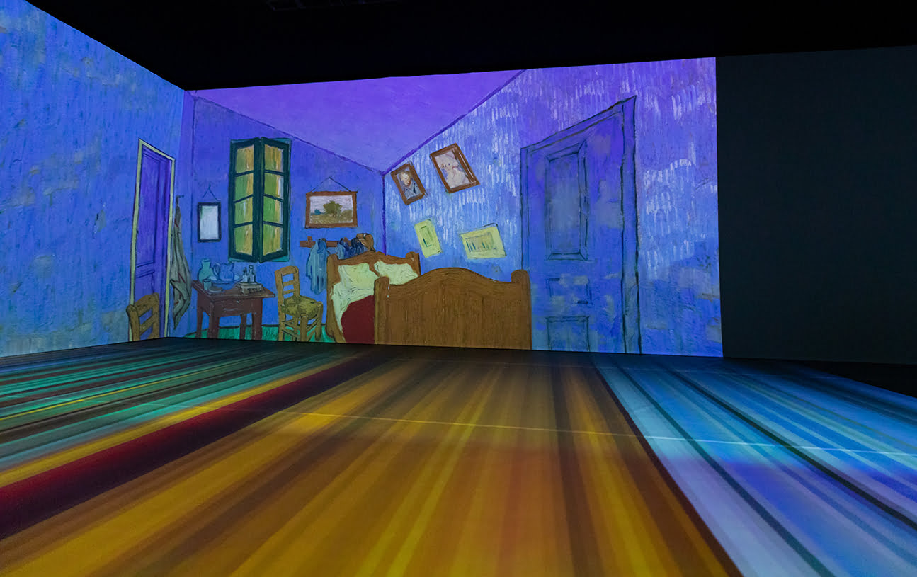 Beyond Van Gogh exhibit at Anaheim Convention Center (Photo: Julie Nguyen/SNAP TASTE®)