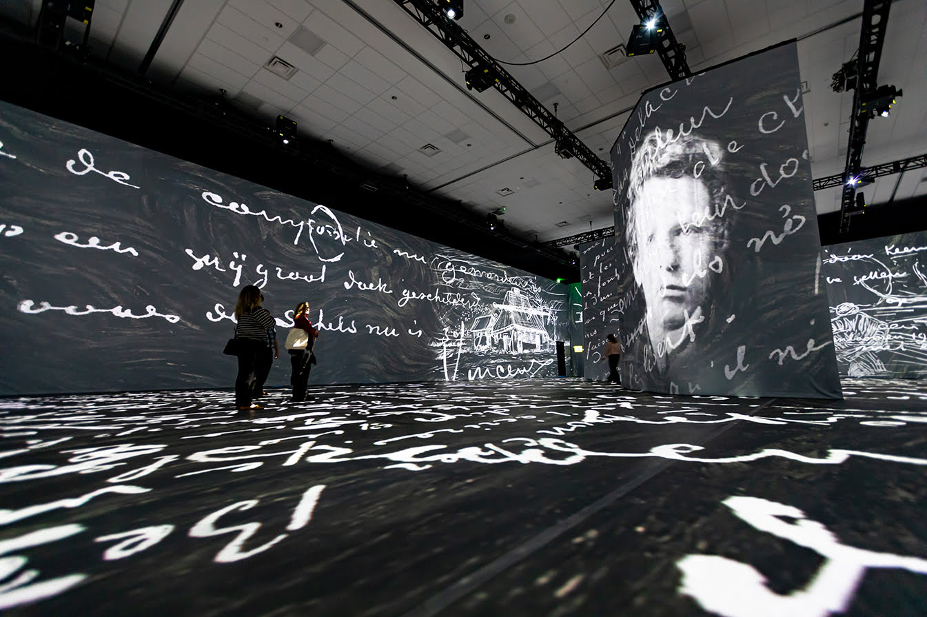 Beyond Van Gogh exhibit at Anaheim Convention Center (Photo: Julie Nguyen/SNAP TASTE®)