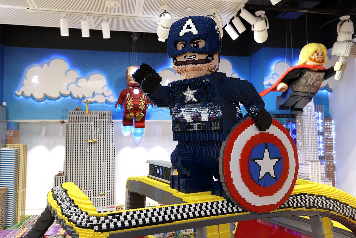The LEGO Store Flagship on Fifth Ave NYC - Superheroes