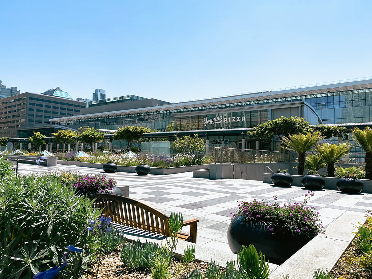 Yerba Buena Joyride Pizza exterior