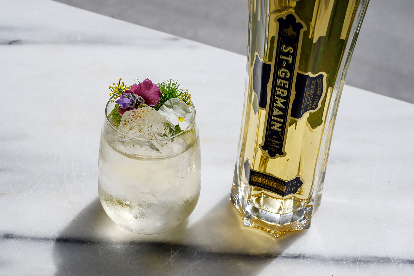 ST~GERMAIN Elderflower Liqueur - Fleurita with bottle