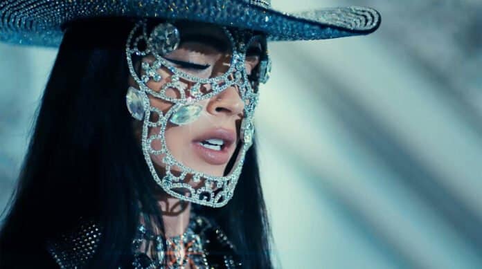 Megan Fox in Philipp Plein Spring/Summer 2022 Megan Fox in Philipp Plein Spring/Summer 2022