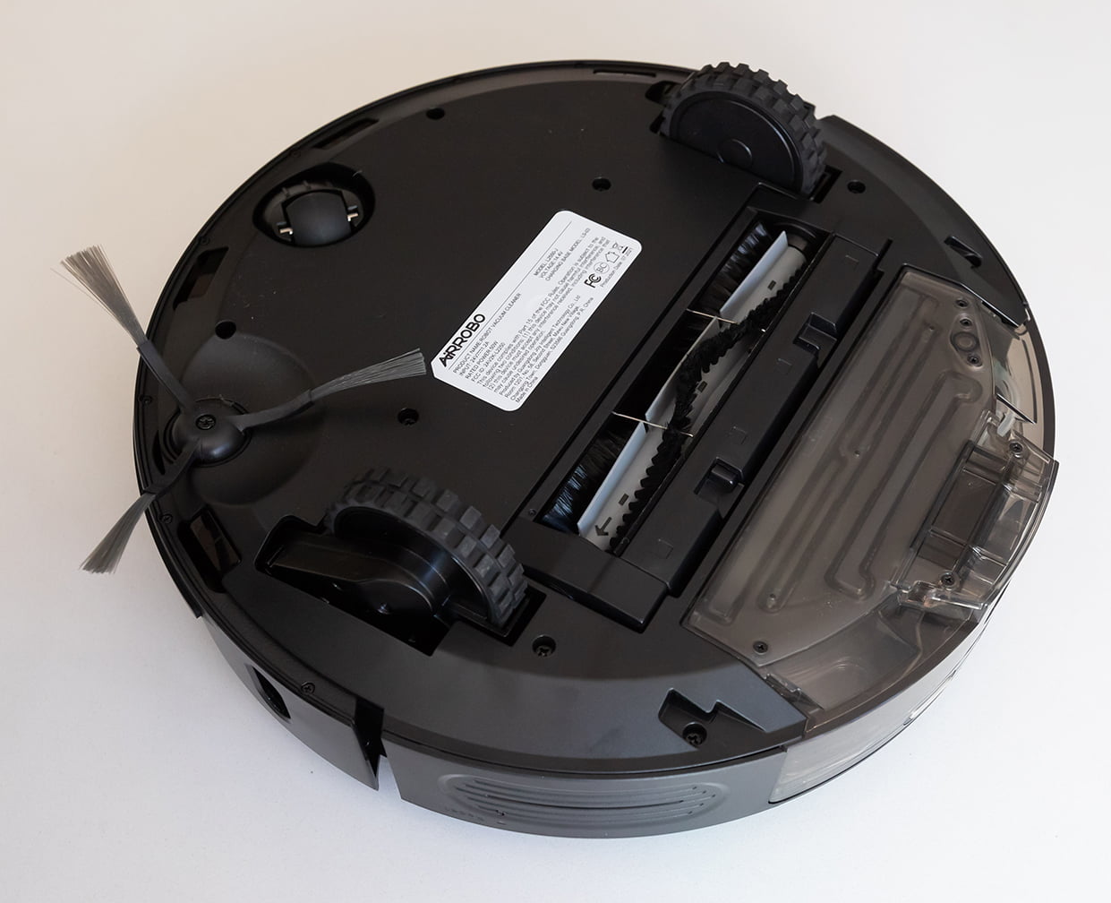 AIRROBO T10+ from UBTECH Robotics (Photo: Julie Nguyen/SNAP TASTE)