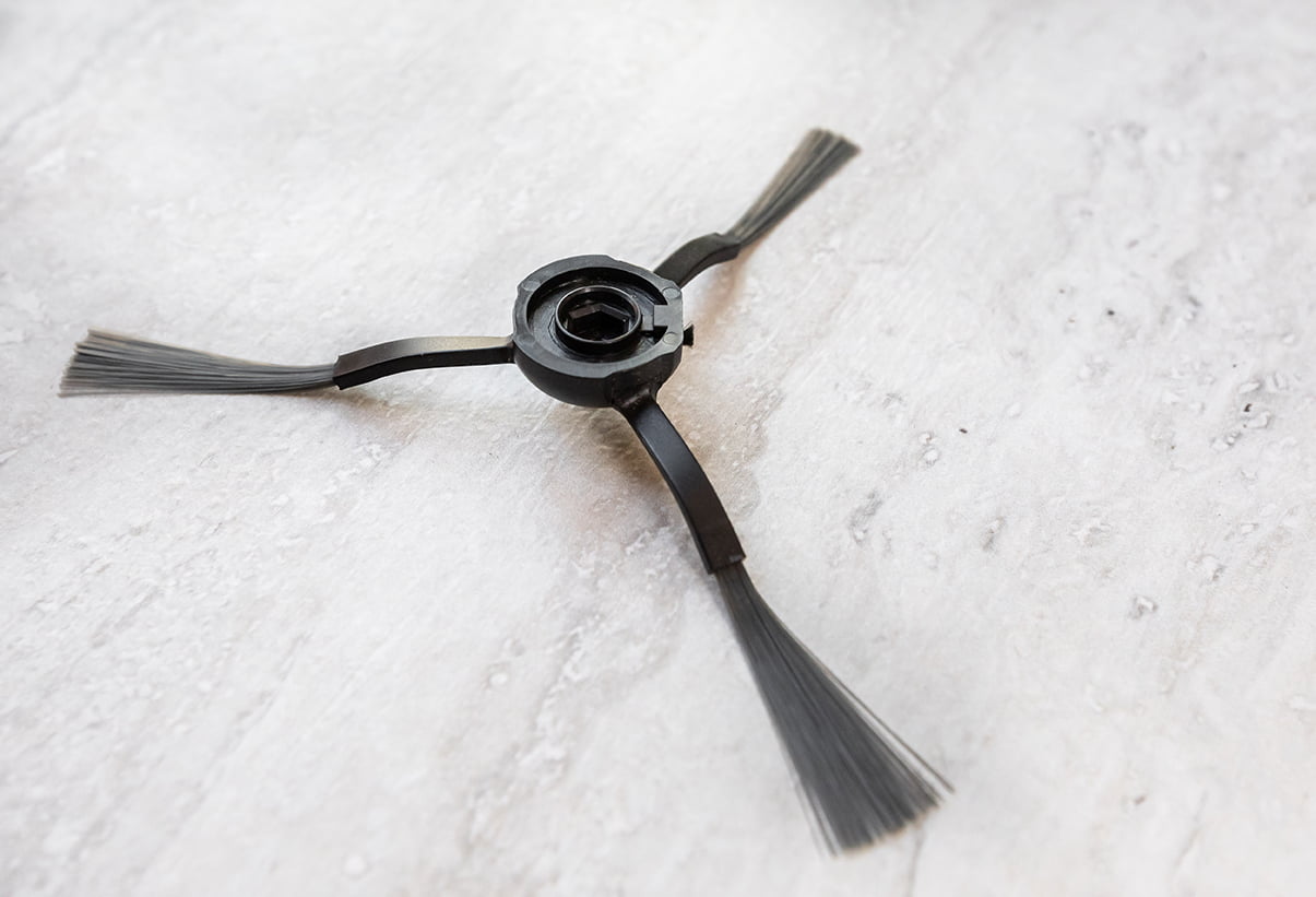 AIRROBO T10+ (Photo: Julie Nguyen/SNAP TASTE)