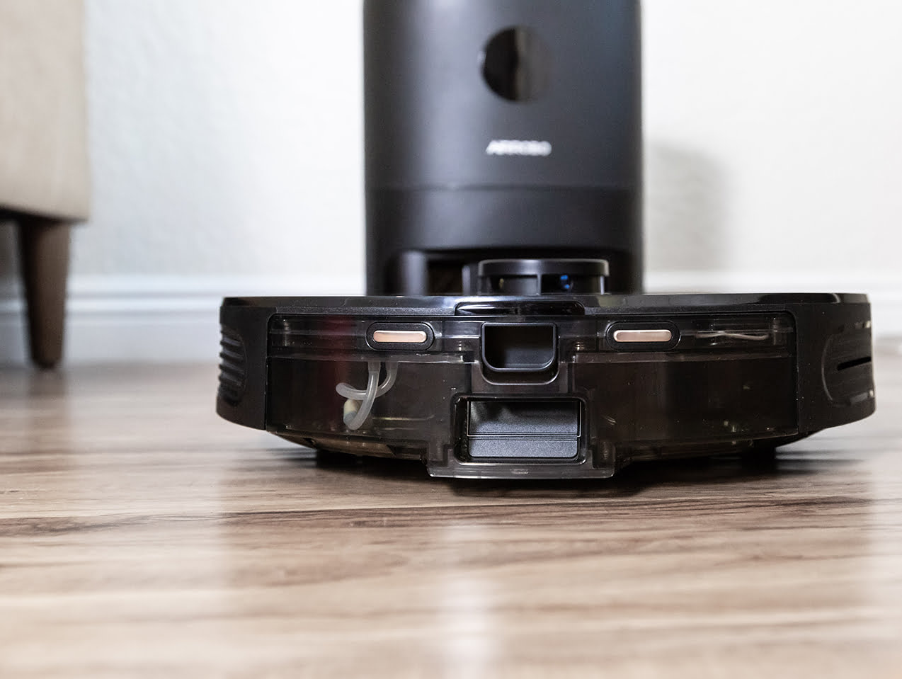 AIRROBO T10+ from UBTECH Robotics (Photo: Julie Nguyen/SNAP TASTE)