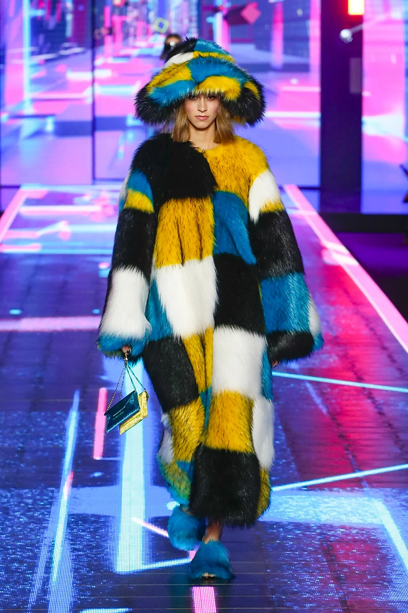 SNAP TASTE | Dolce & Gabbana Fall/Winter 2022-23 Fashion Show