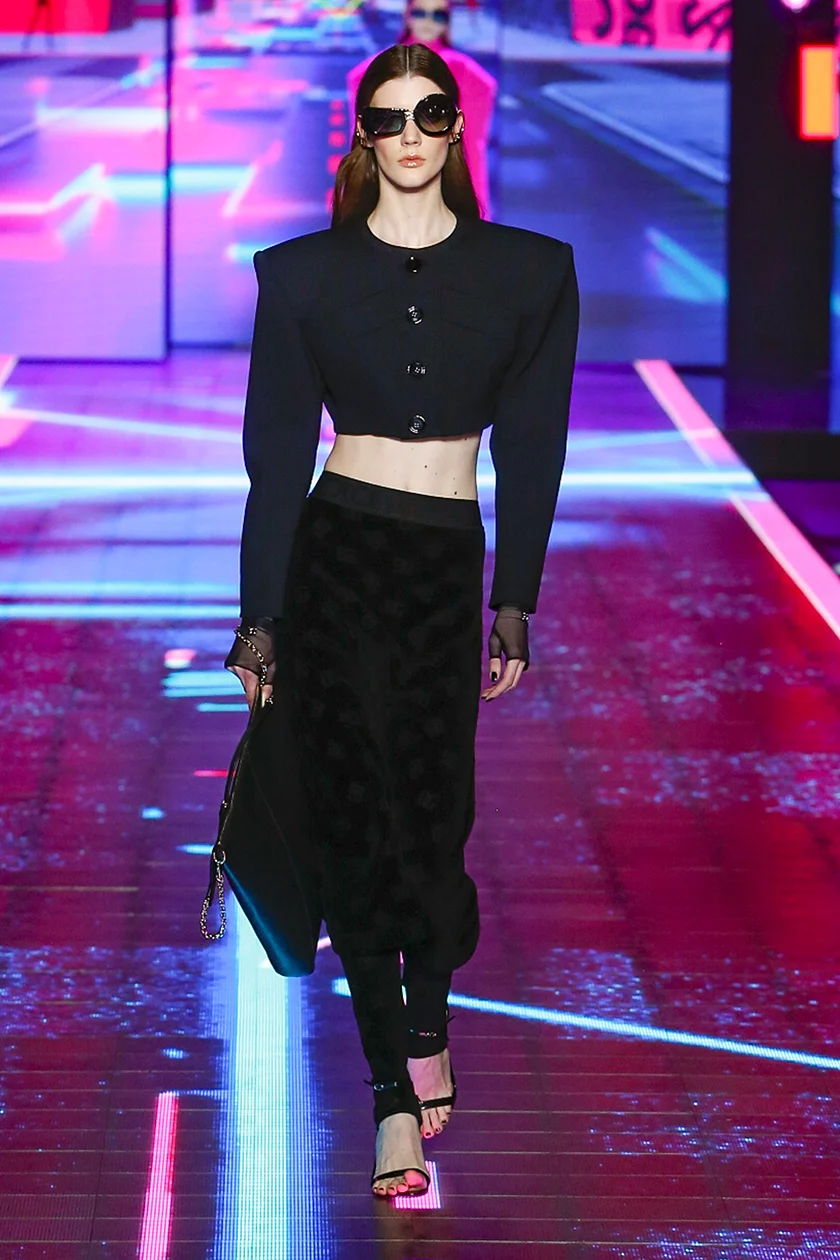 Dolce & Gabbana Fall/Winter 2022-23 Fashion Show | JCG Magazine