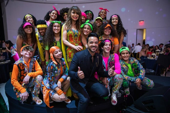 Paula Abdul & Luis Fonsi