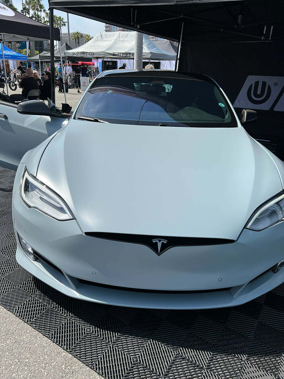 Modified Tesla at Electrify Expo (Julie Nguyen/ SNAP TASTE)