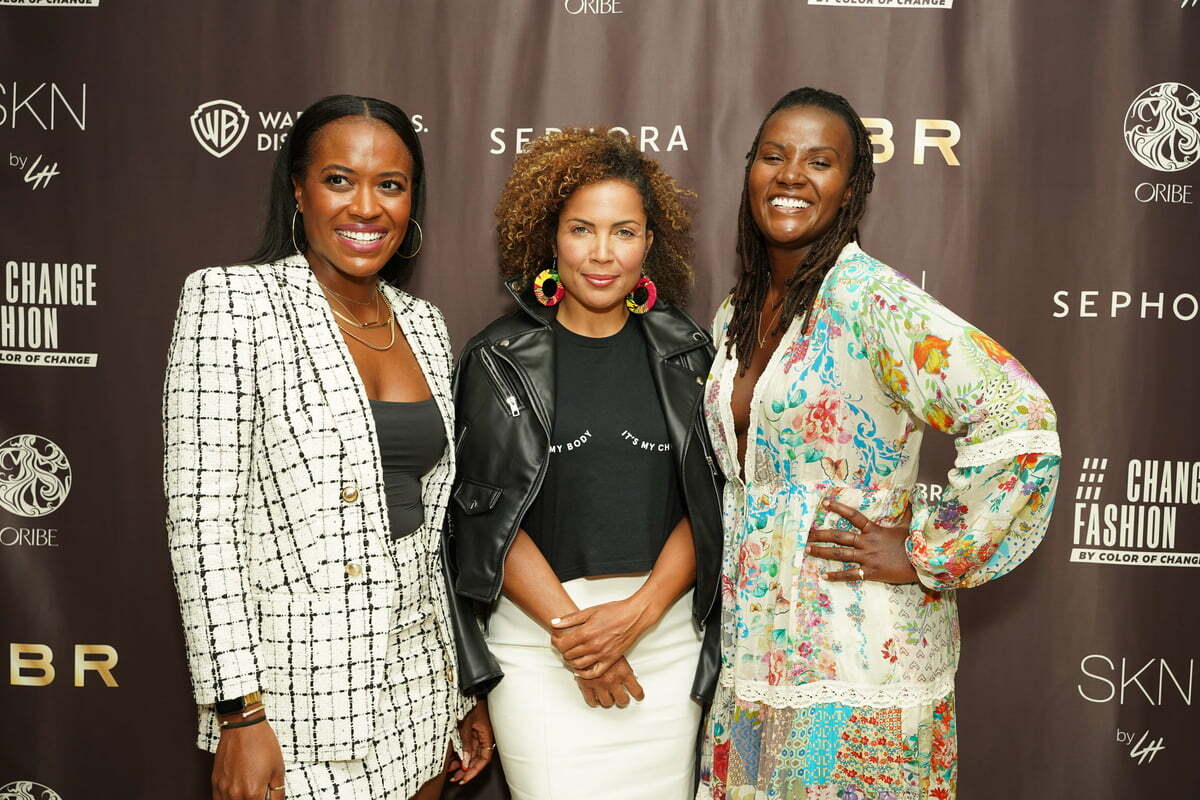 WEST HOLLYWOOD, CALIFORNIA - JUNE 24: Tulani Elisa, Lindsay Wagner and guest during the BBR Hosts Celebration in Black Beauty Excellence at The West Hollywood EDITION on June 24, 2022 in West Hollywood, California. 