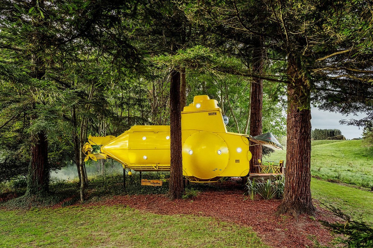 Airbnb OMG! Yellow submarine Wellington, New Zealand