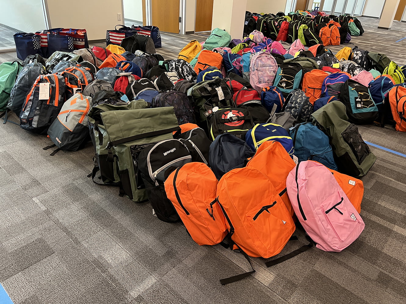 Miracles for Kids "Back-to-School Basket of Miracles" event in Irvine (Photo: Julie Nguyen/SNAP TASTE®)