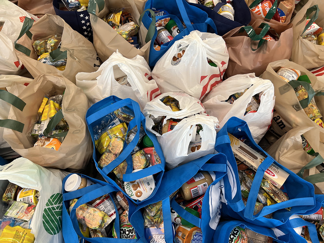 Miracles for Kids "Back-to-School Basket of Miracles" event in Irvine (Photo: Julie Nguyen/SNAP TASTE®)