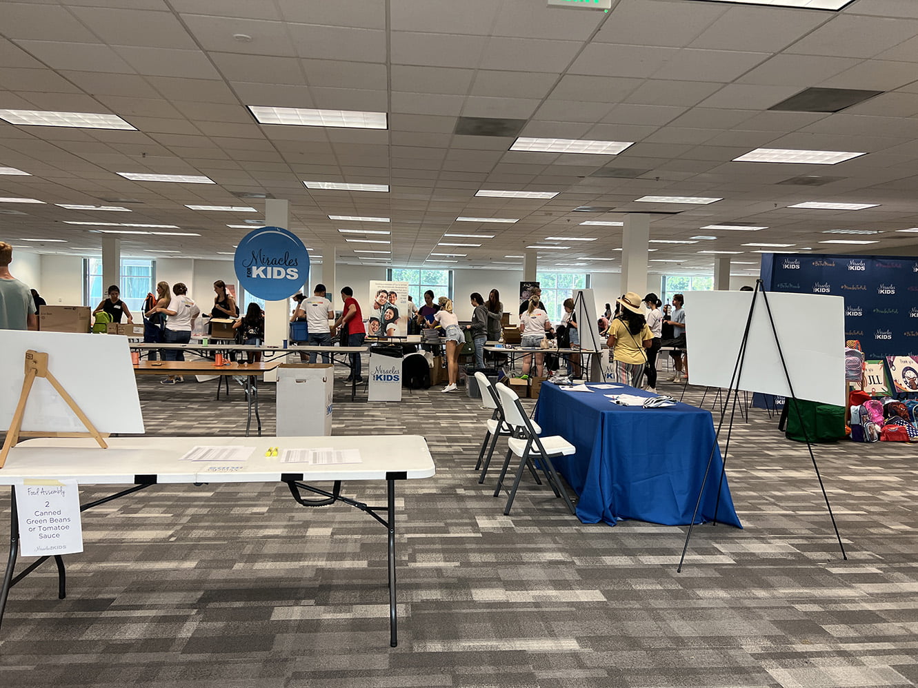 Miracles for Kids "Back-to-School Basket of Miracles" event in Irvine (Photo: Julie Nguyen/SNAP TASTE®)