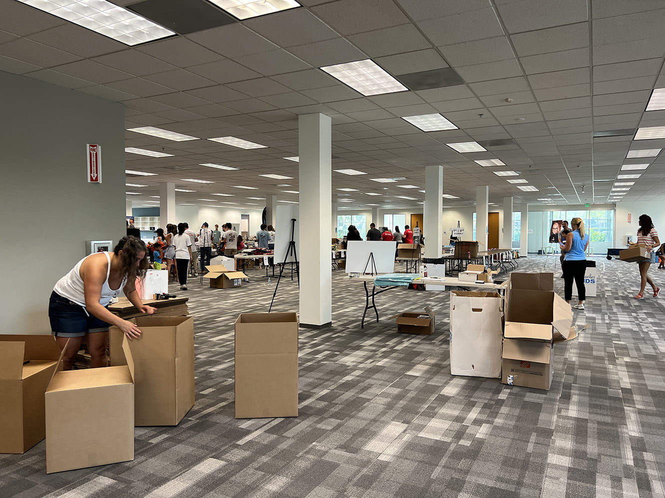 Miracles for Kids "Back-to-School Basket of Miracles" event in Irvine (Photo: Julie Nguyen/SNAP TASTE®)