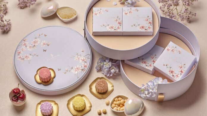 2022 Mooncakes from Jiang-Nan Chun at Four Seasons Hotel Singapore