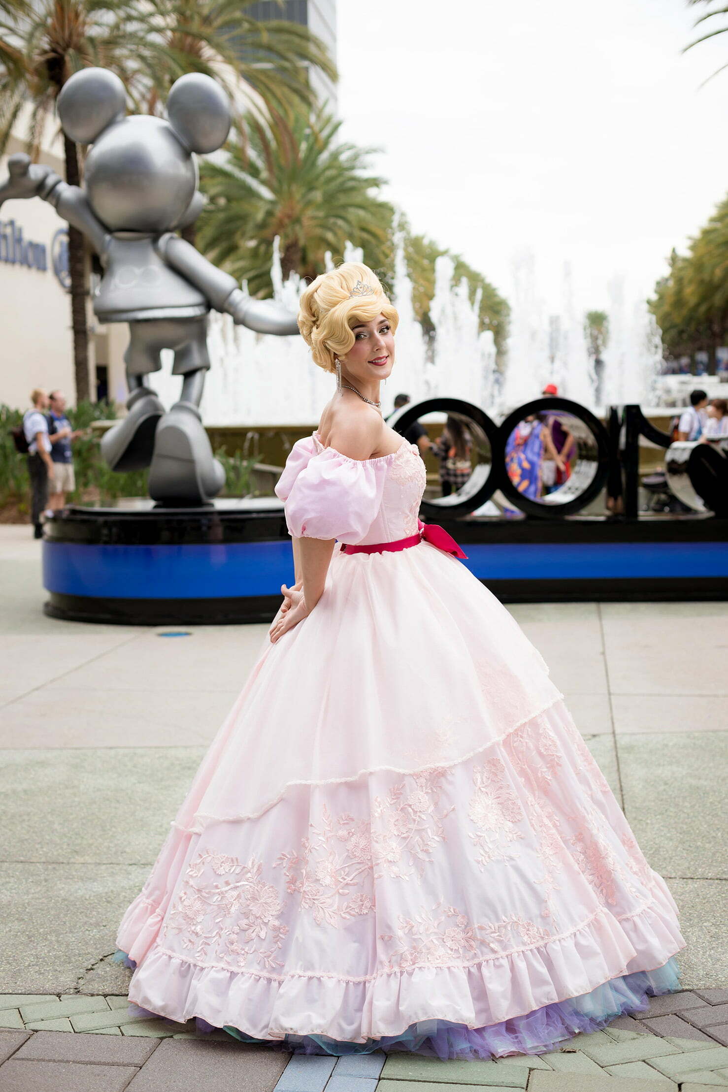 Cosplay at D23 Expo (© SNAP TASTE)
