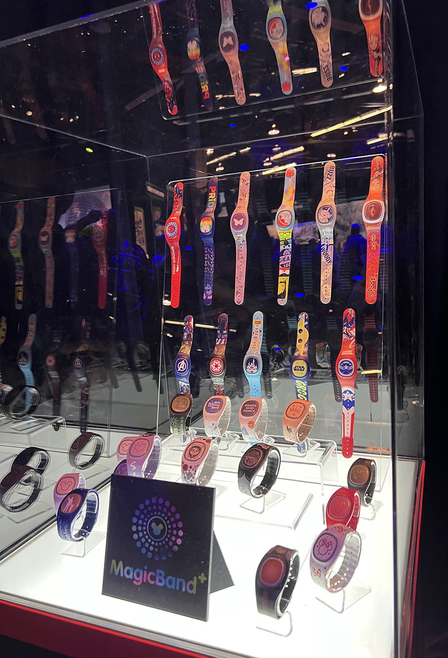 MagicBand+ will soon be available at Disneyland (Photo: Julie Nguyen/SNAP TASTE)