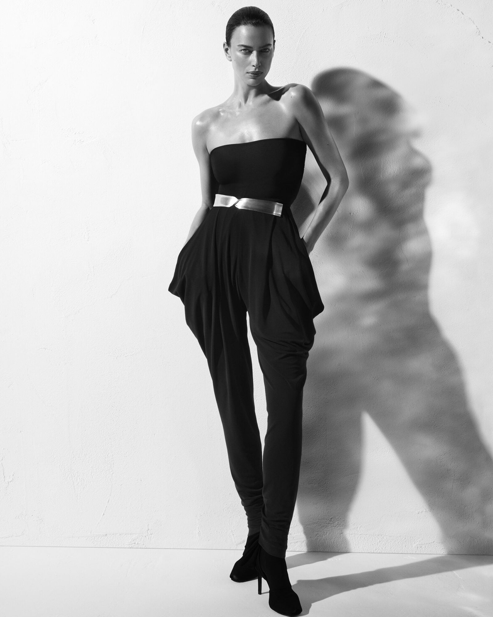 Irina Shayk Debuts Zara’s newest womenswear capsule collection