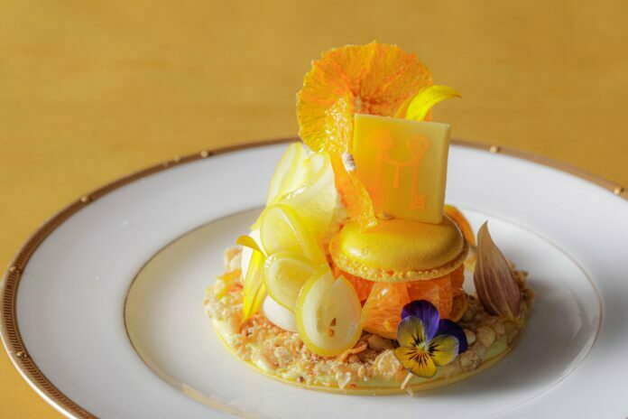 Van Gogh-inspired Dessert at Strings Hotel Nagoya in Tokyo