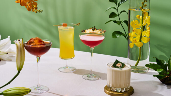 One-Ninety Bar at Four Seasons Hotel Singapore