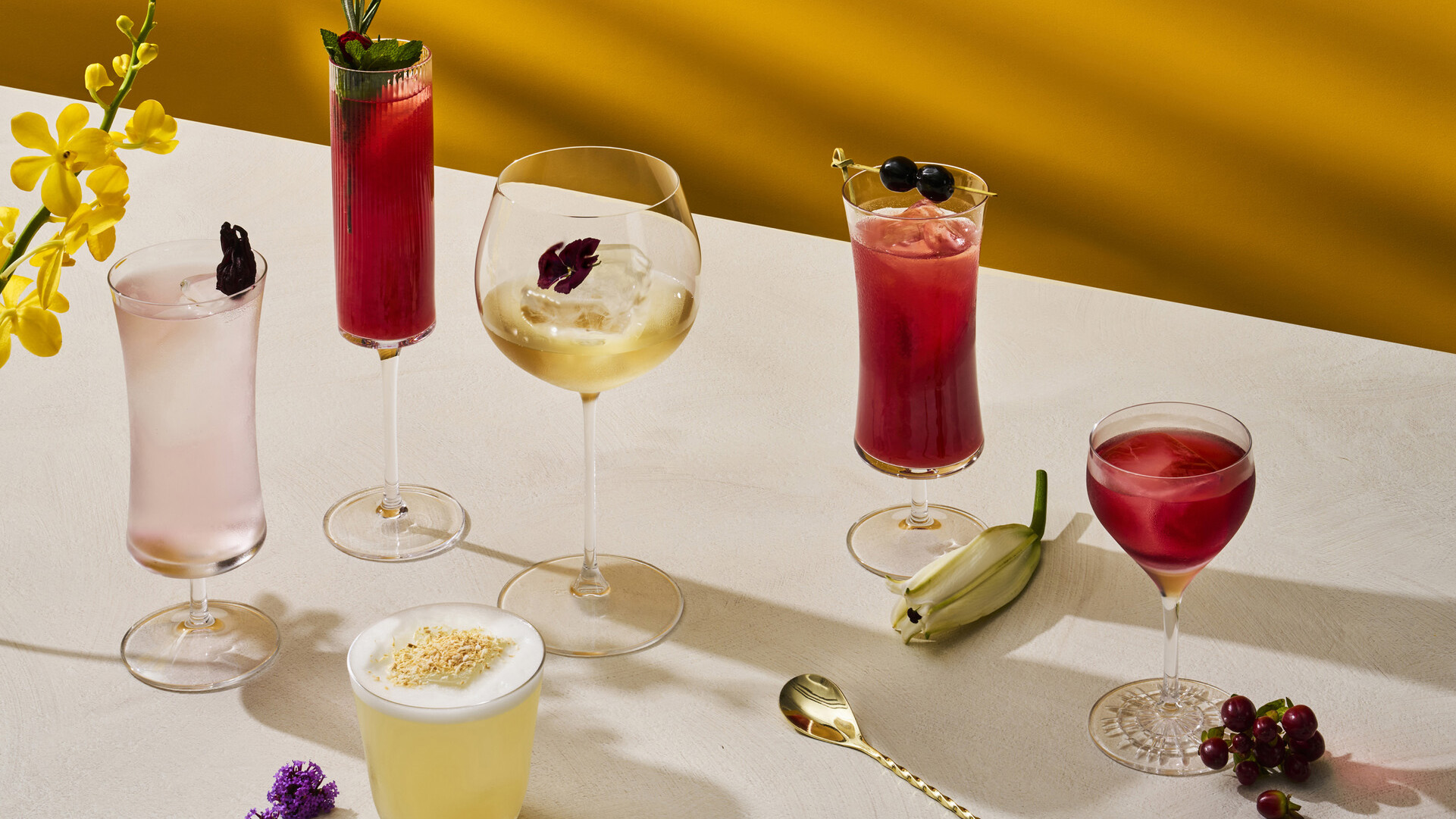 One-Ninety Bar at Four Seasons Hotel Singapore