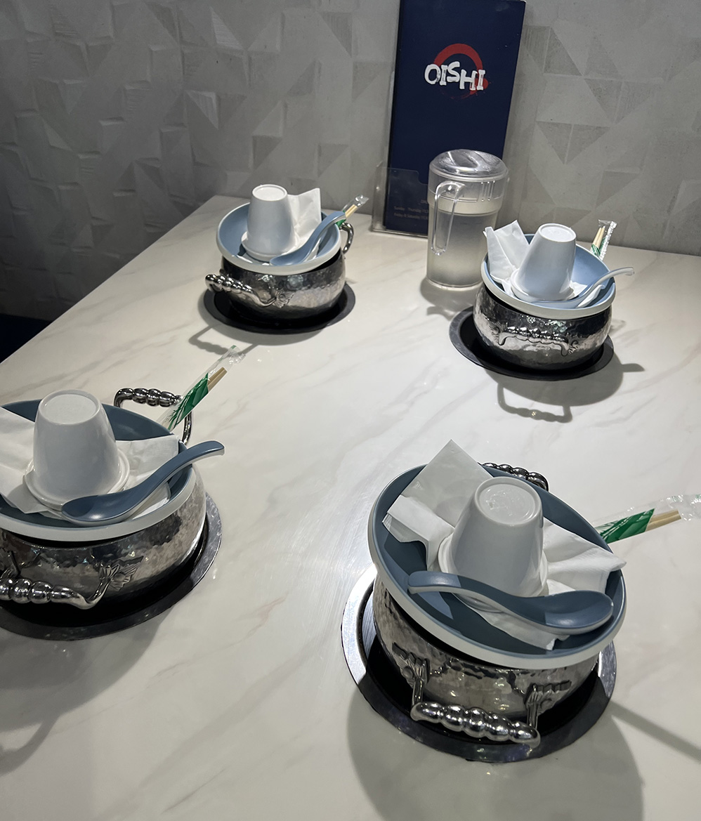 Oishi Shabu Shabu in Irvine, California (Photo by Julie Nguyen)