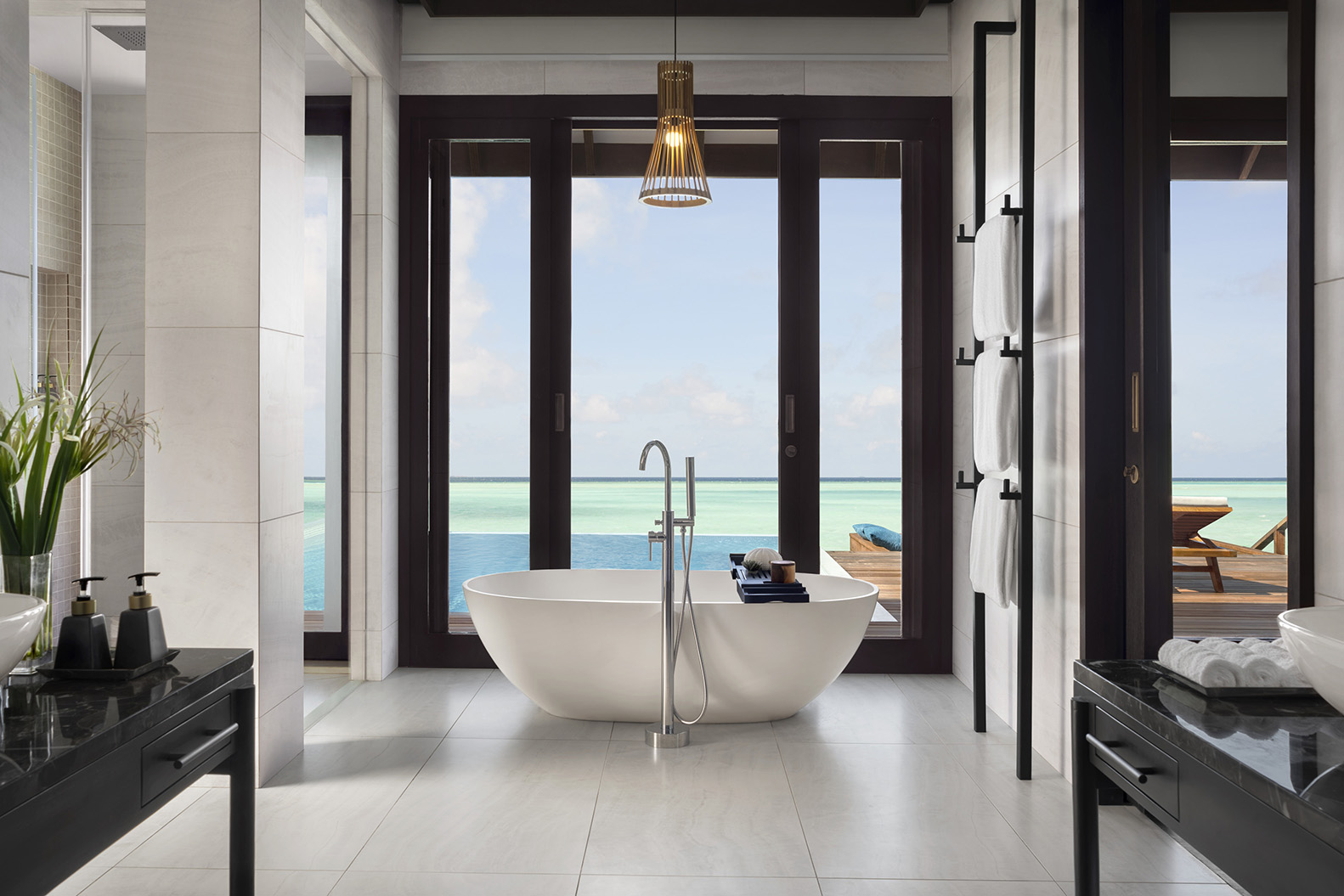 Anantara Veli Maldives Resort Guest Room Deluxe Over Water Pool Villa Bathroom