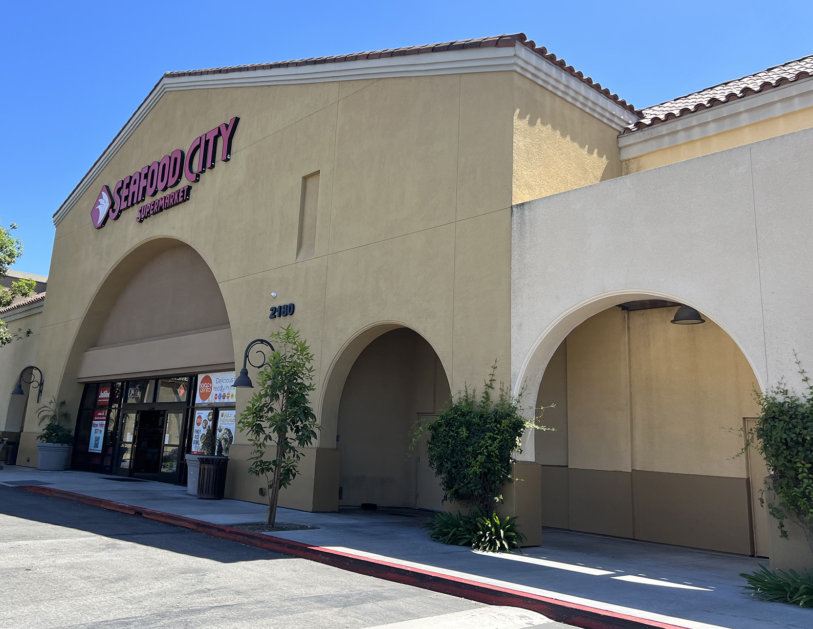 Seafood City Supermarket in Irvine, California - Photo by Julie Nguyen 