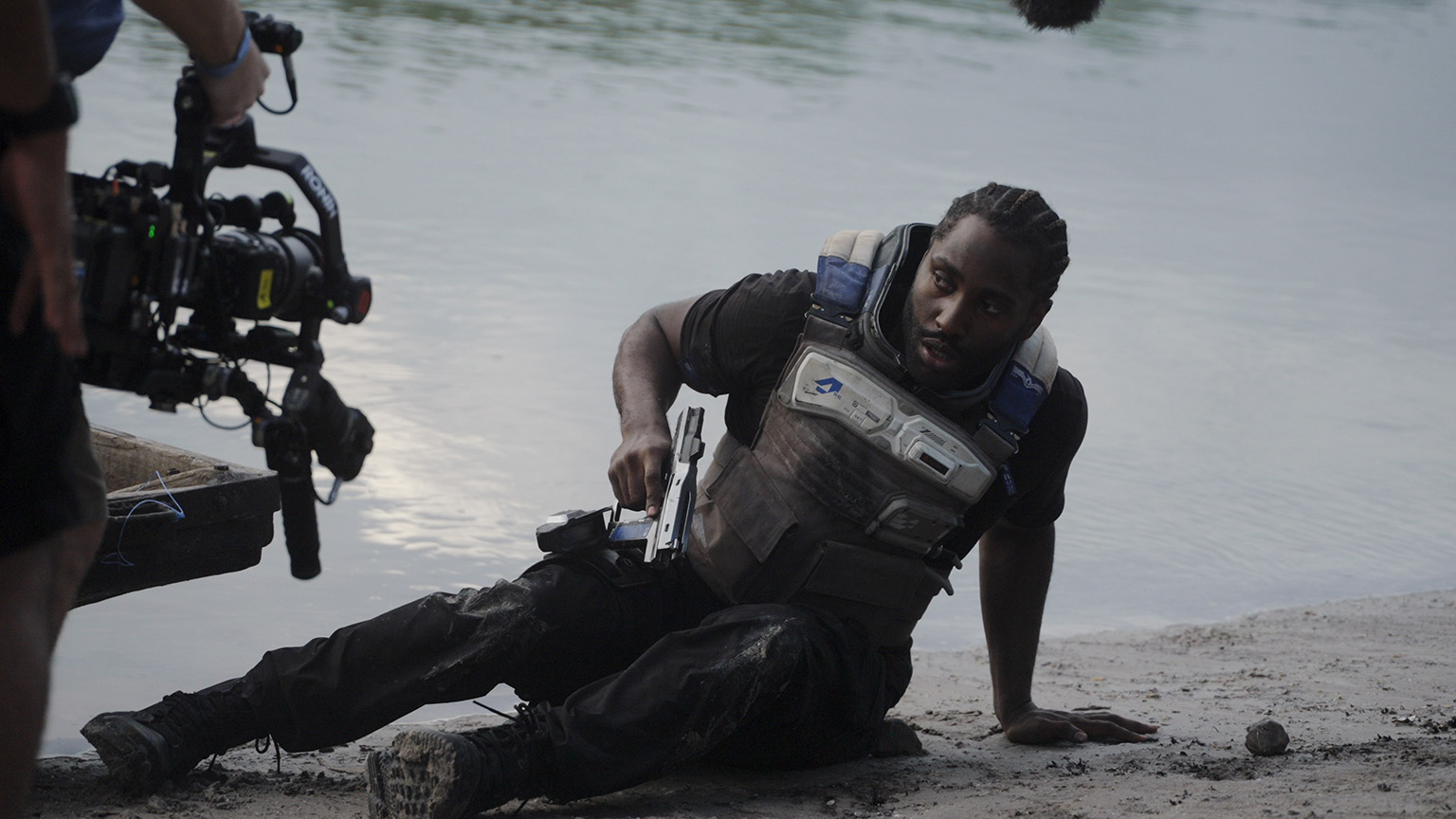 John David Washington as Joshua on the set of 20th Century Studios' THE CREATOR. Photo by Oren Soffer.