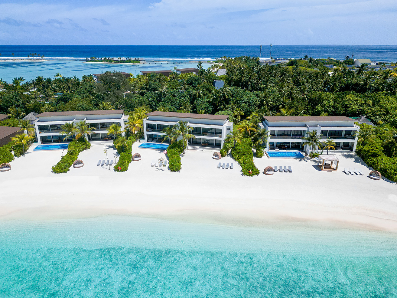 Two-Four Bedroom Beach Residence with Pool - Kuda Villingili Resort Maldives