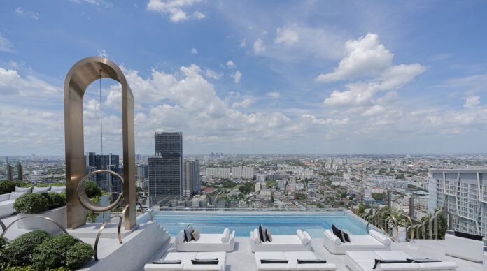 INNSiDE by Meliá Bangkok Sukhumvit swimming pool