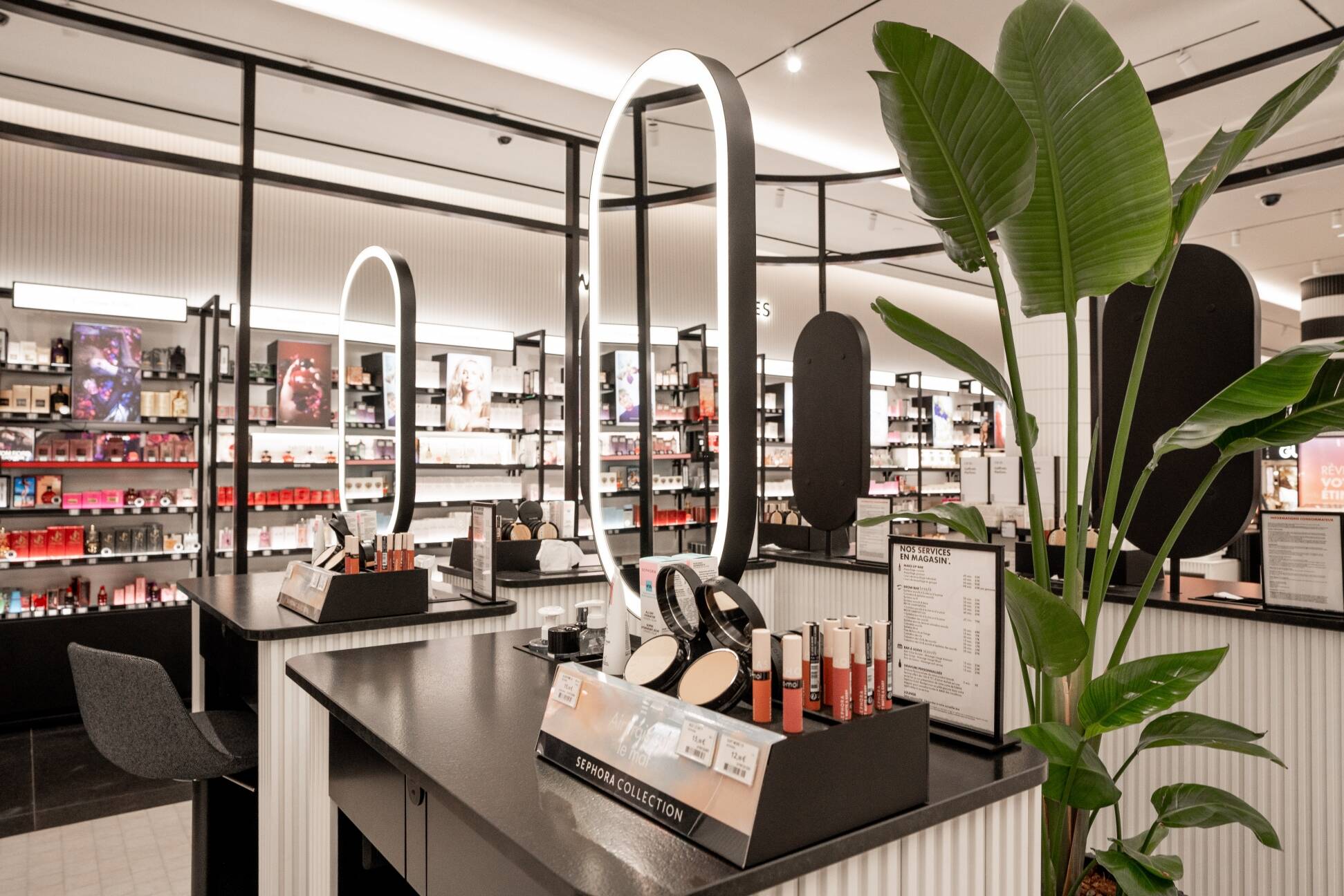 Sephora Paris flagship store at 70-72 Avenue des Champs-Élysées