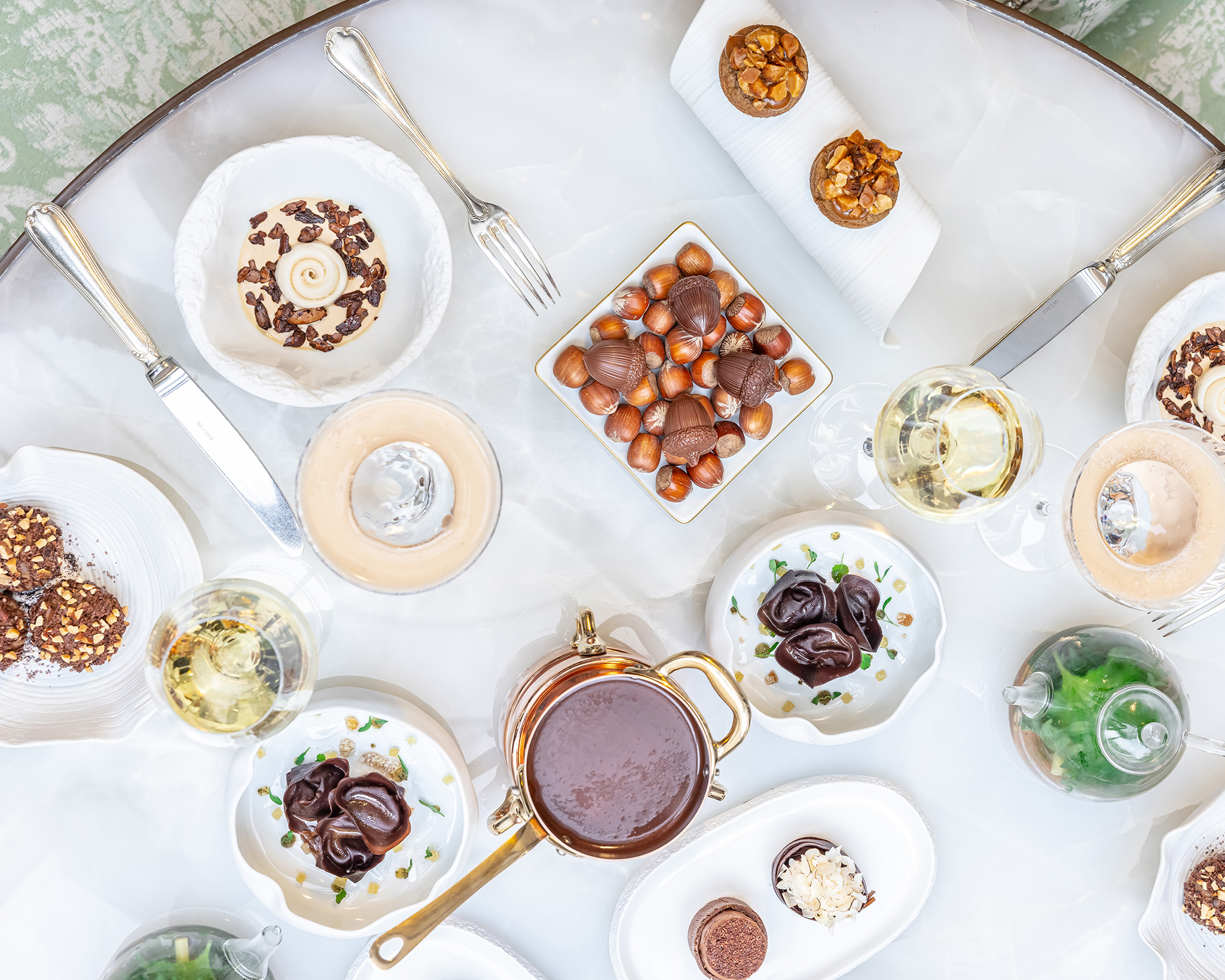 Michael Bartocetti Unveils Christmas Tea Time Experience at Four Seasons Hotel George V, Paris
