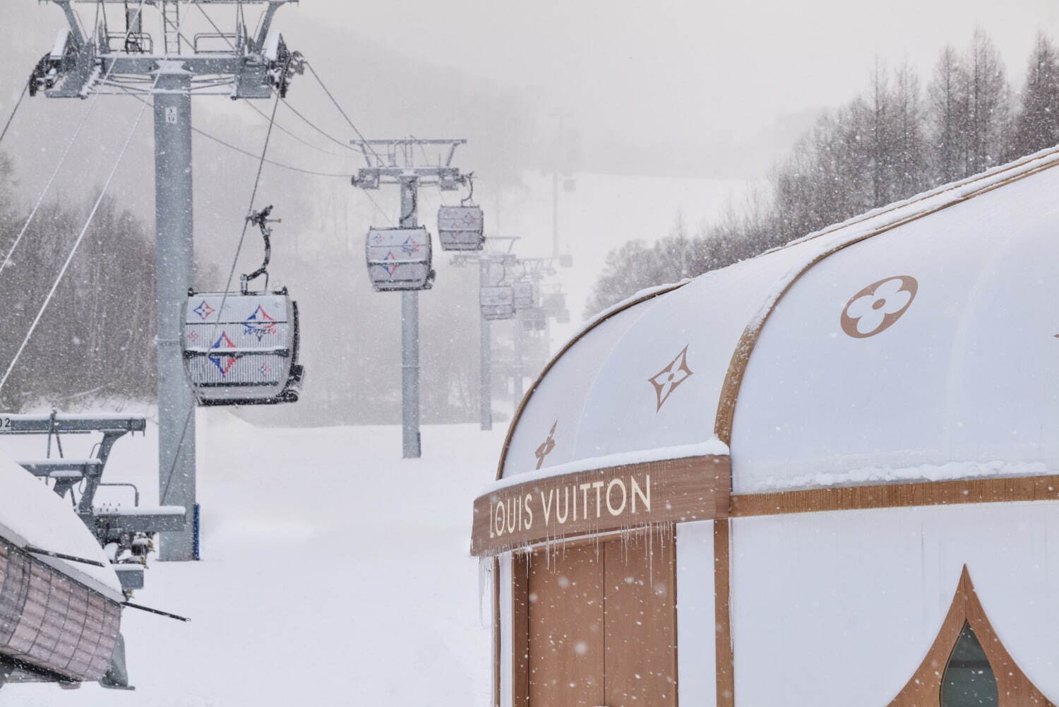 Louis Vuitton's Pop-Up Store in Niseko
