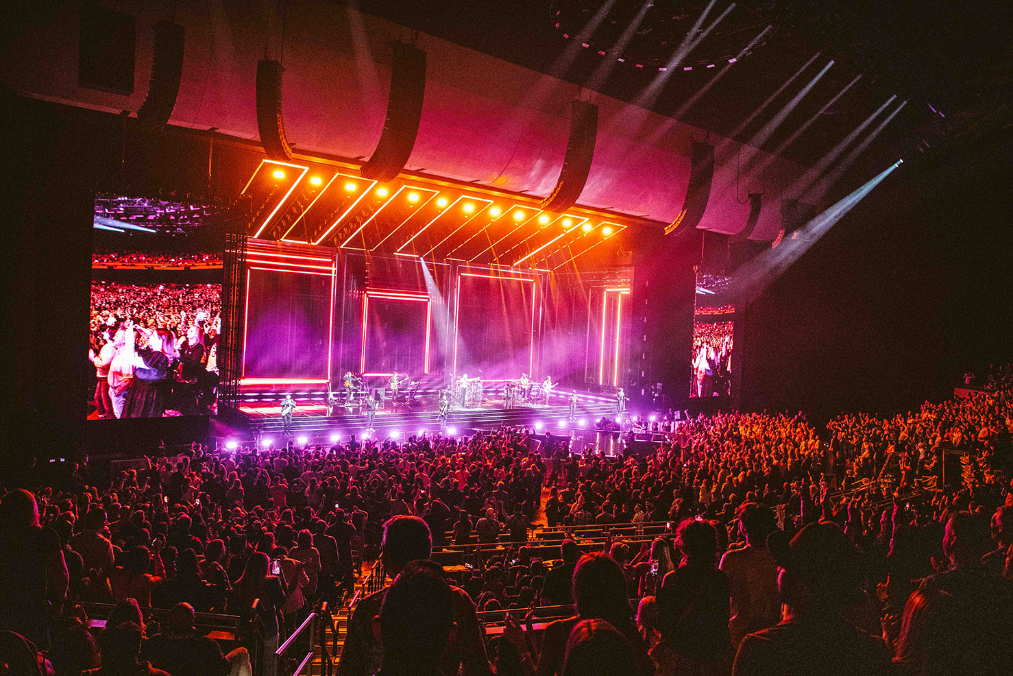 Maroon 5 at Dolby Live at Park MGM in Las Vegas