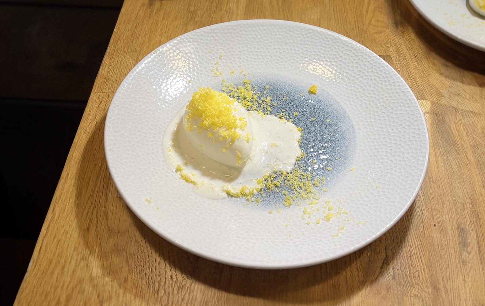 Meringue Gelato with Straus Cream and Salted Cured Egg Yolk at Kali Restaurant in Los Angeles (Photo by Julie Nguyen)